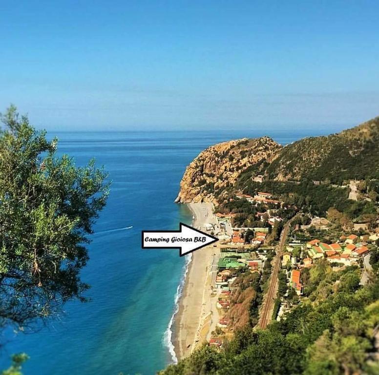 Camping B&B Gioiosa Gioiosa Marea Buitenkant foto