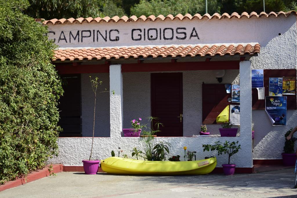 Camping B&B Gioiosa Gioiosa Marea Buitenkant foto