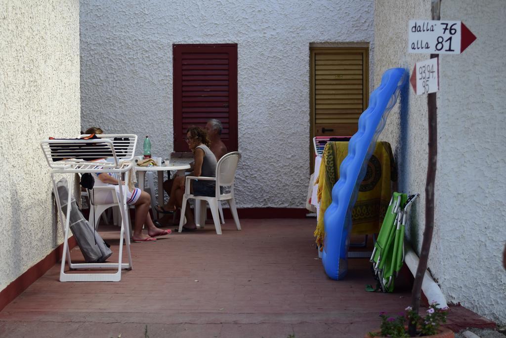 Camping B&B Gioiosa Gioiosa Marea Buitenkant foto