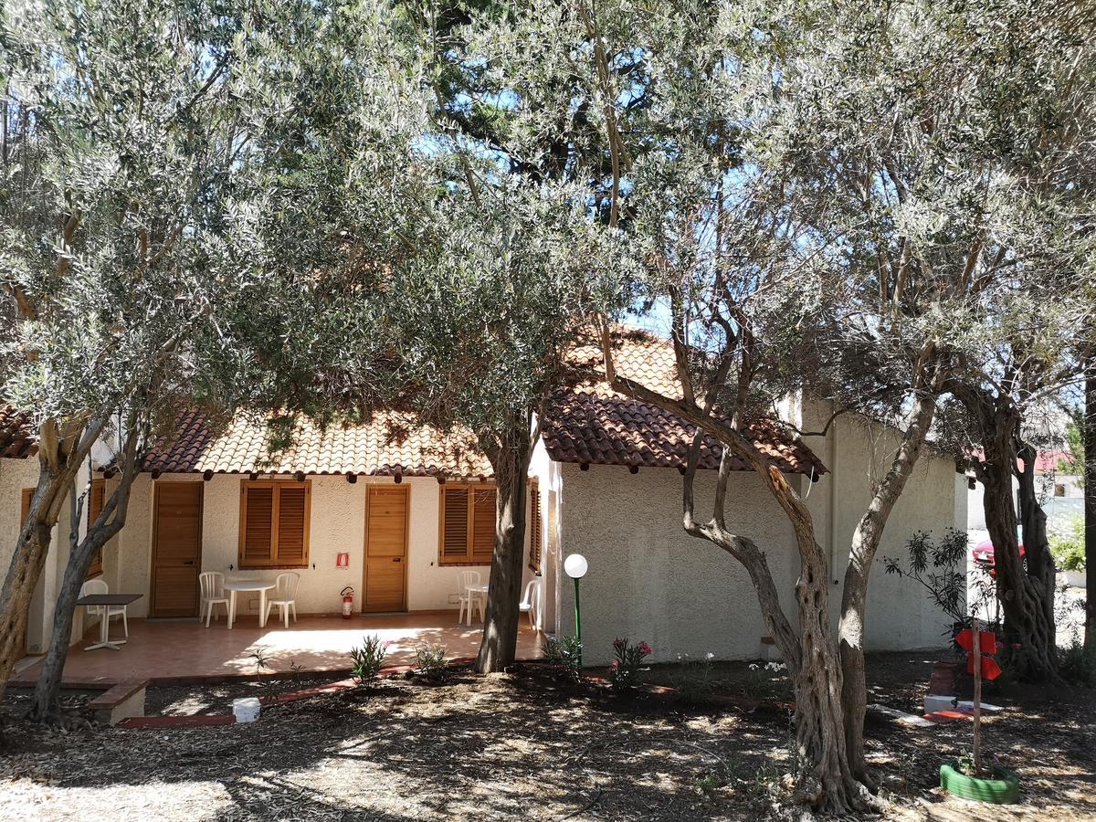 Camping B&B Gioiosa Gioiosa Marea Buitenkant foto