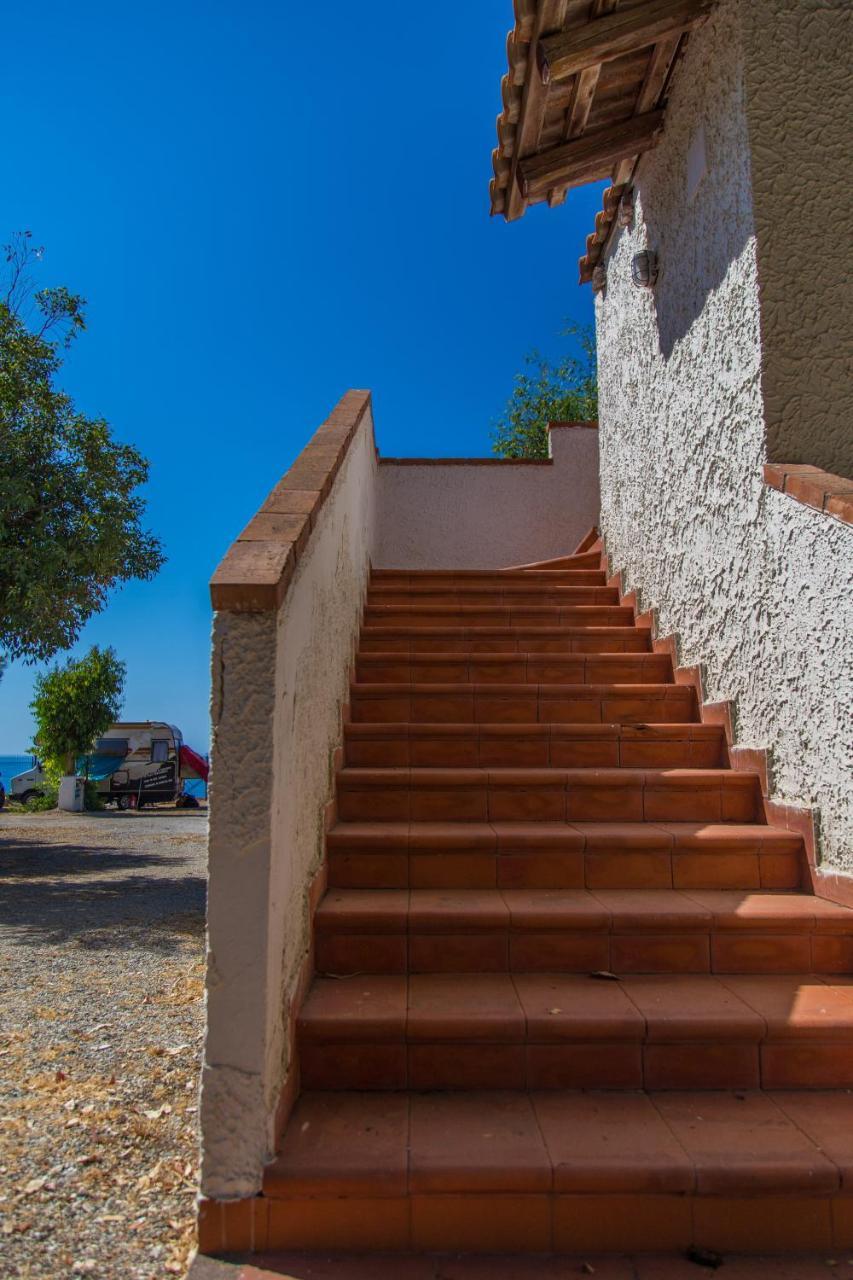 Camping B&B Gioiosa Gioiosa Marea Buitenkant foto
