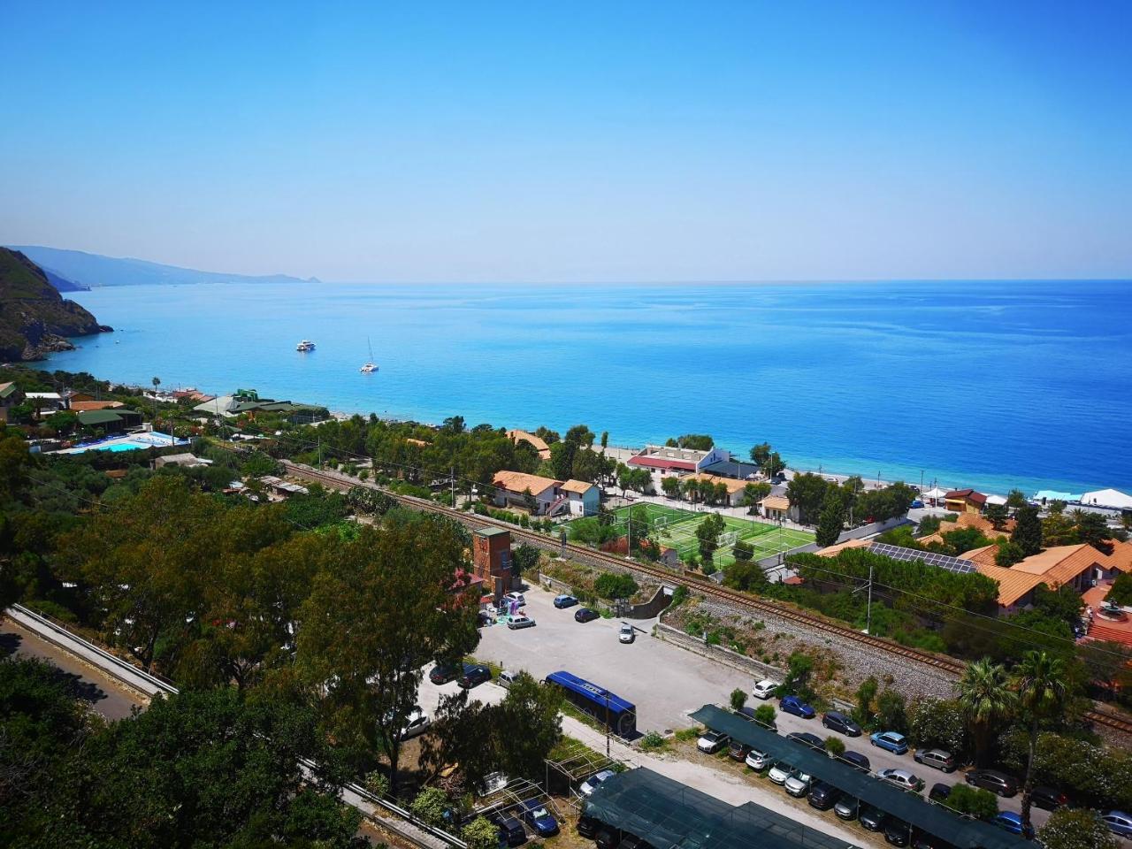 Camping B&B Gioiosa Gioiosa Marea Buitenkant foto